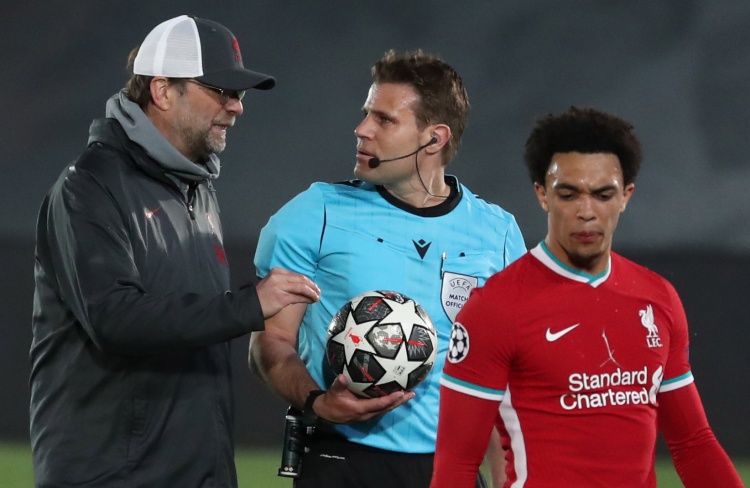 德媒：拜仁731万欧购买翁特哈兴球场获批，将作为女足主场（德媒：拜仁以731万欧收购翁特哈兴球场获批，未来将作为女足主场）