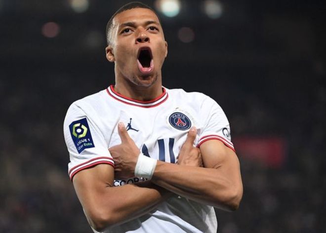 冷门夜？天空预测本轮英超：枪手平维拉，曼城红军热刺全输球（英超或迎冷门夜？天空体育预测：阿森纳平维拉，曼城、利物浦、热刺皆告负）