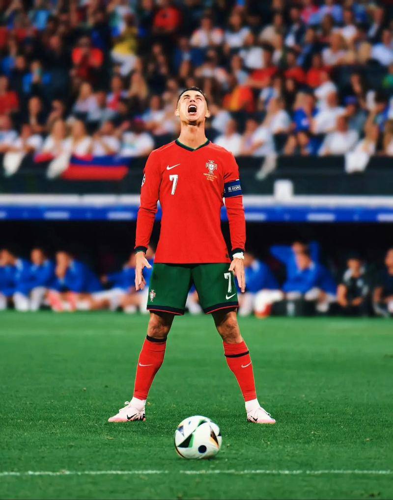 东体：邵佳一执教国足意愿强烈，“土洋结合”模式被业内看好（东体：邵佳一执掌国足意愿强烈，业内看好土洋结合模式）