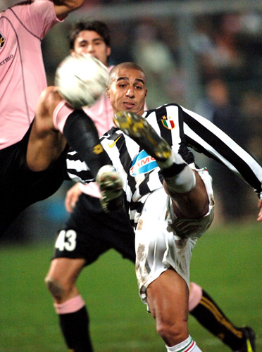 里奇：每场比赛都会有判罚争议，但评判这个不是我们该做的事（里奇：判罚争议每场都有，我们无须置评）