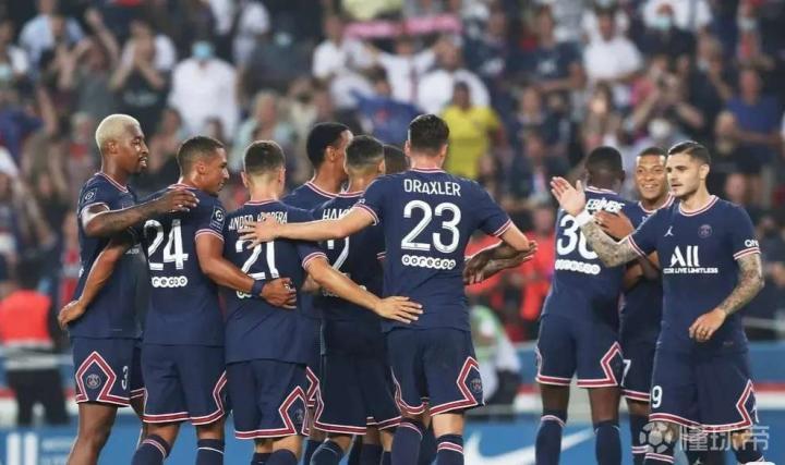 图片报：巴萨希望签下一名左边锋，正关注莱比锡的迪奥曼德（图片报：巴萨寻觅左翼新援，盯上莱比锡边锋迪奥曼德）