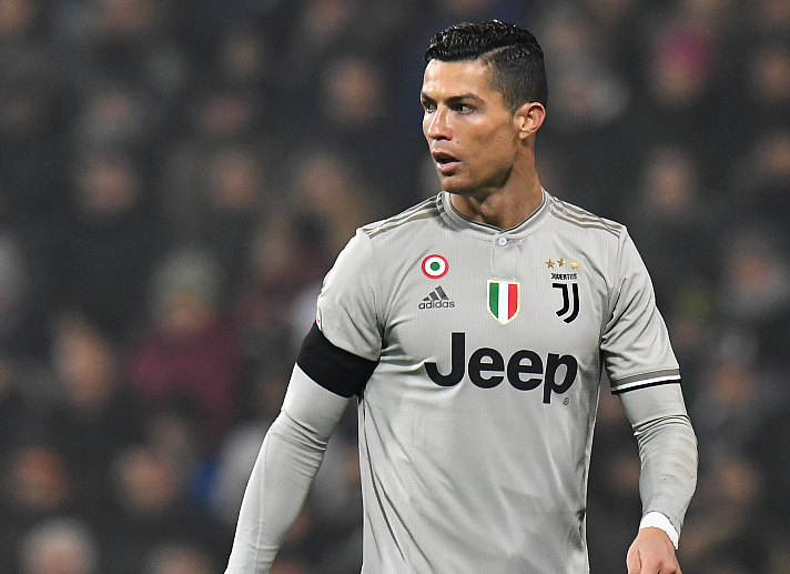 弗林蓬：重返赛场还能赢球感觉很棒；希望我们能延续连胜（弗林蓬：复出取胜心情大好，盼球队延续连胜）