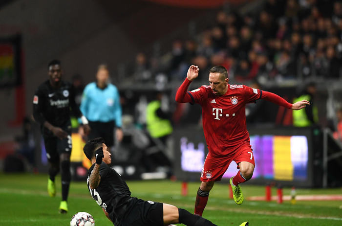 TA：利马传球出色&充满侵略性，他的回归可以丰富曼联打法（TA：出球精准、侵略性十足，利马回归将让曼联打法更立体）