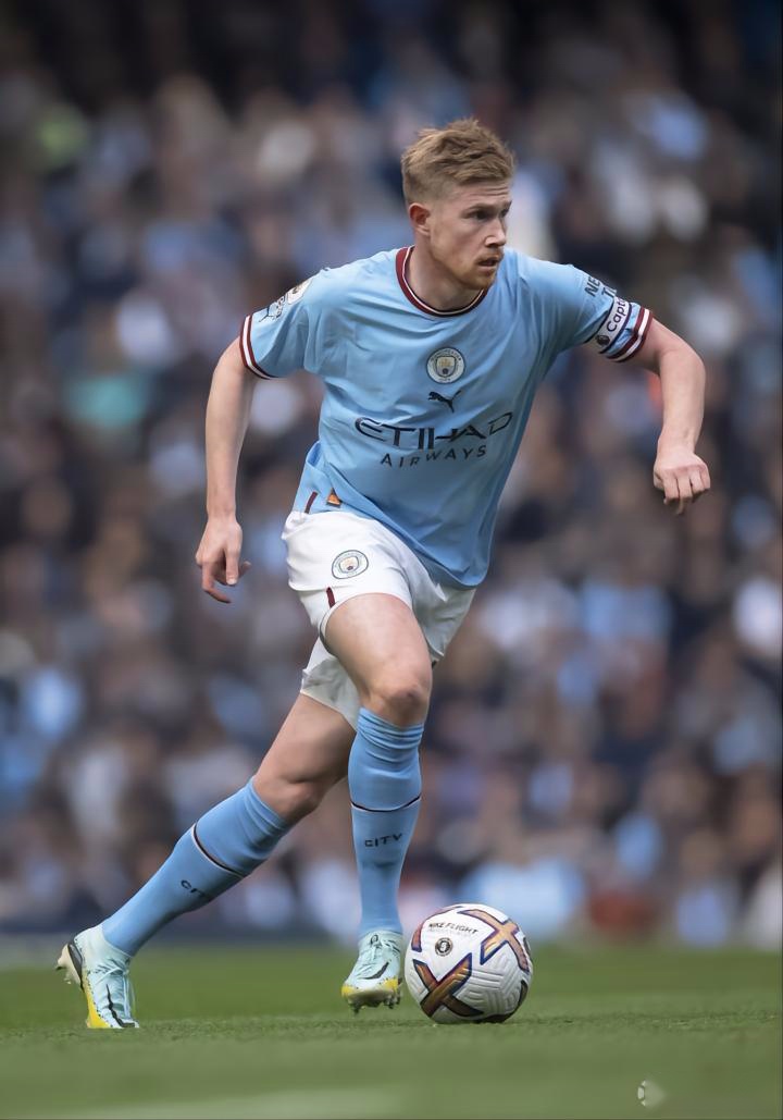 图片报：阿德耶米续约只接受加入解约条款，金额或达8000万欧（图片报：阿德耶米愿续约但需设定约8000万欧的解约条款）